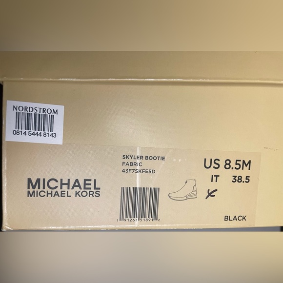 Michael Kors Running Shoes Skyler Booties - Picture 4 of 5